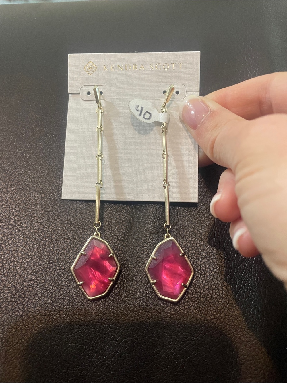 Kendra Scott Fuchsia Geometric Drop Earrings in Gold
